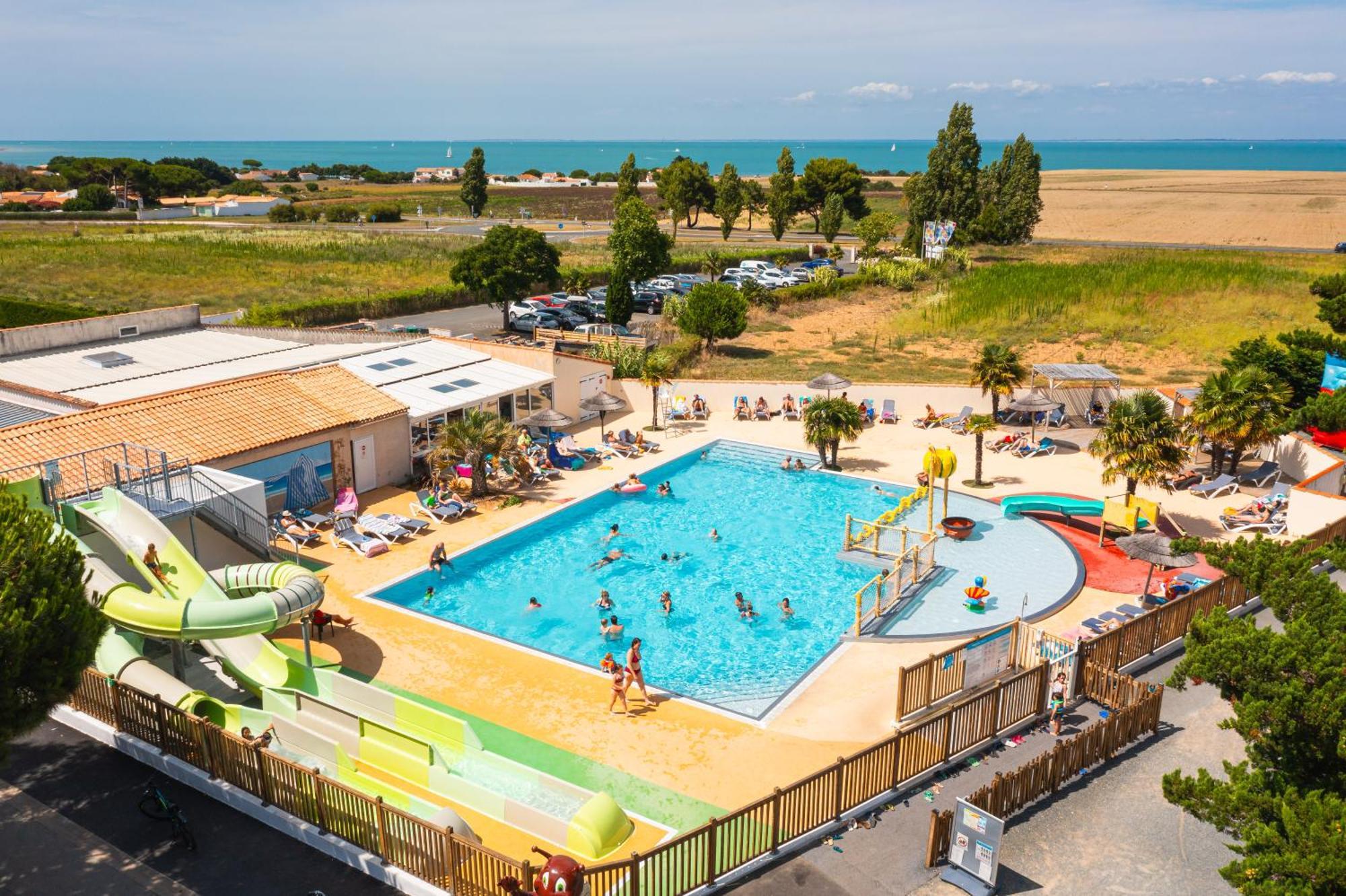 Camping Les Peupliers La Flotte Exterior foto